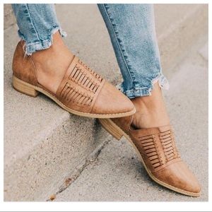 Mi.iM Freesia D’Orsay leather tan slip on shoes like new condition! Sz 7.5